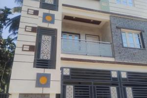 Independent house Near Deepa comple